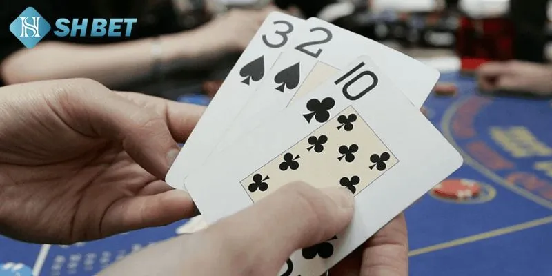 Chi tiết cách tham gia cá cược vào trong game bài War card game 2025